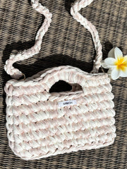 Sac Capri personnalisable SINCH – détail du crochet